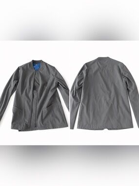 Women’s Gray Lightweight Scrub Jacket
